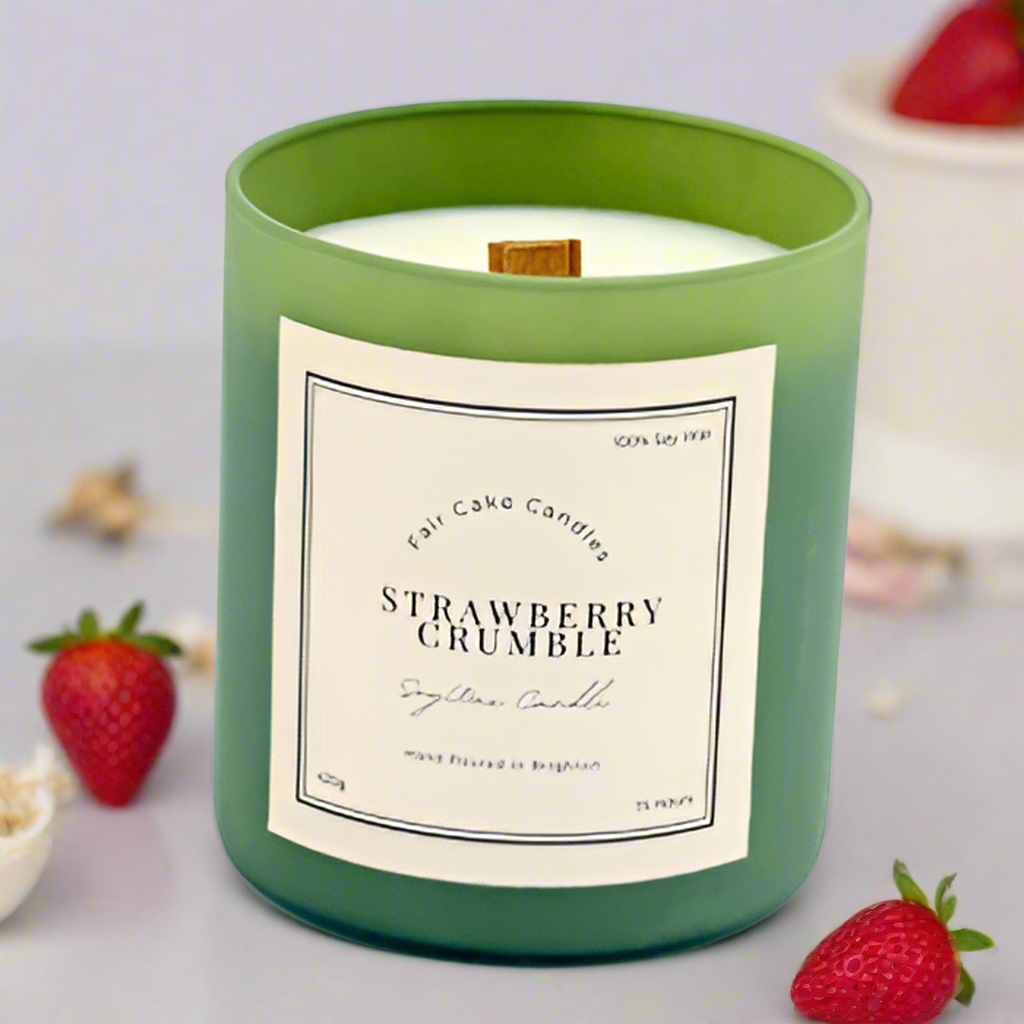 Strawberry Crumble- Soy Candles ( 220g, 420g)